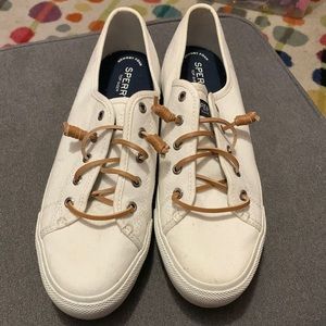 Sperry Crest Vibe Platform Sneakers Size 10